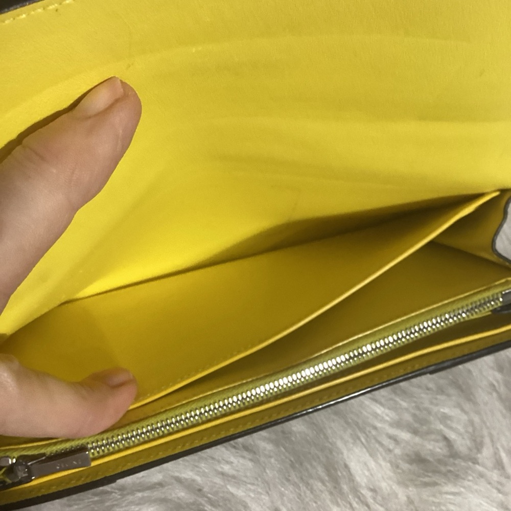 Celine Long Taupe Snap Wallet with COA - Picture 10 of 16